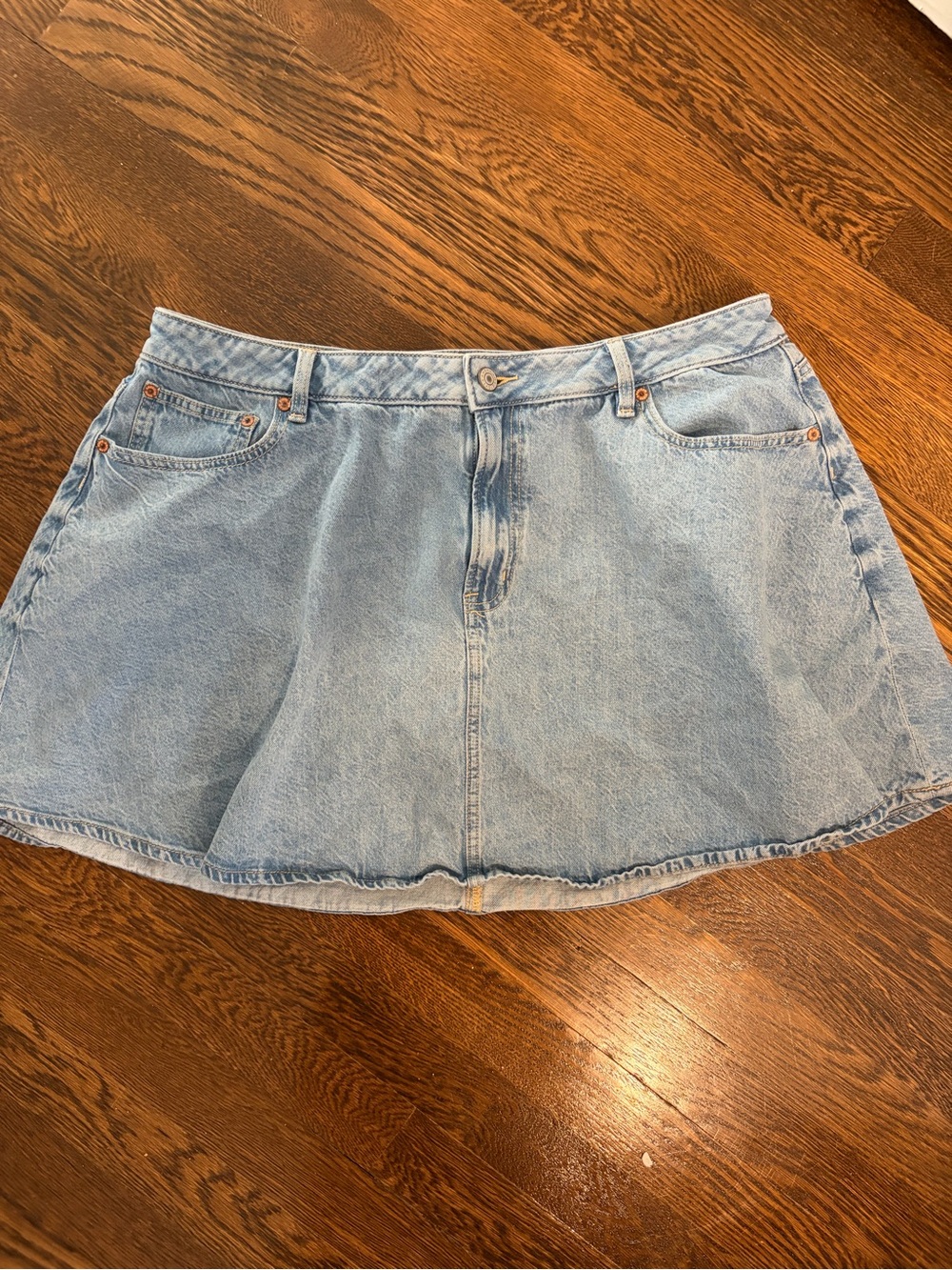 Light Blue Denim Mini Skort - Casual A-Line